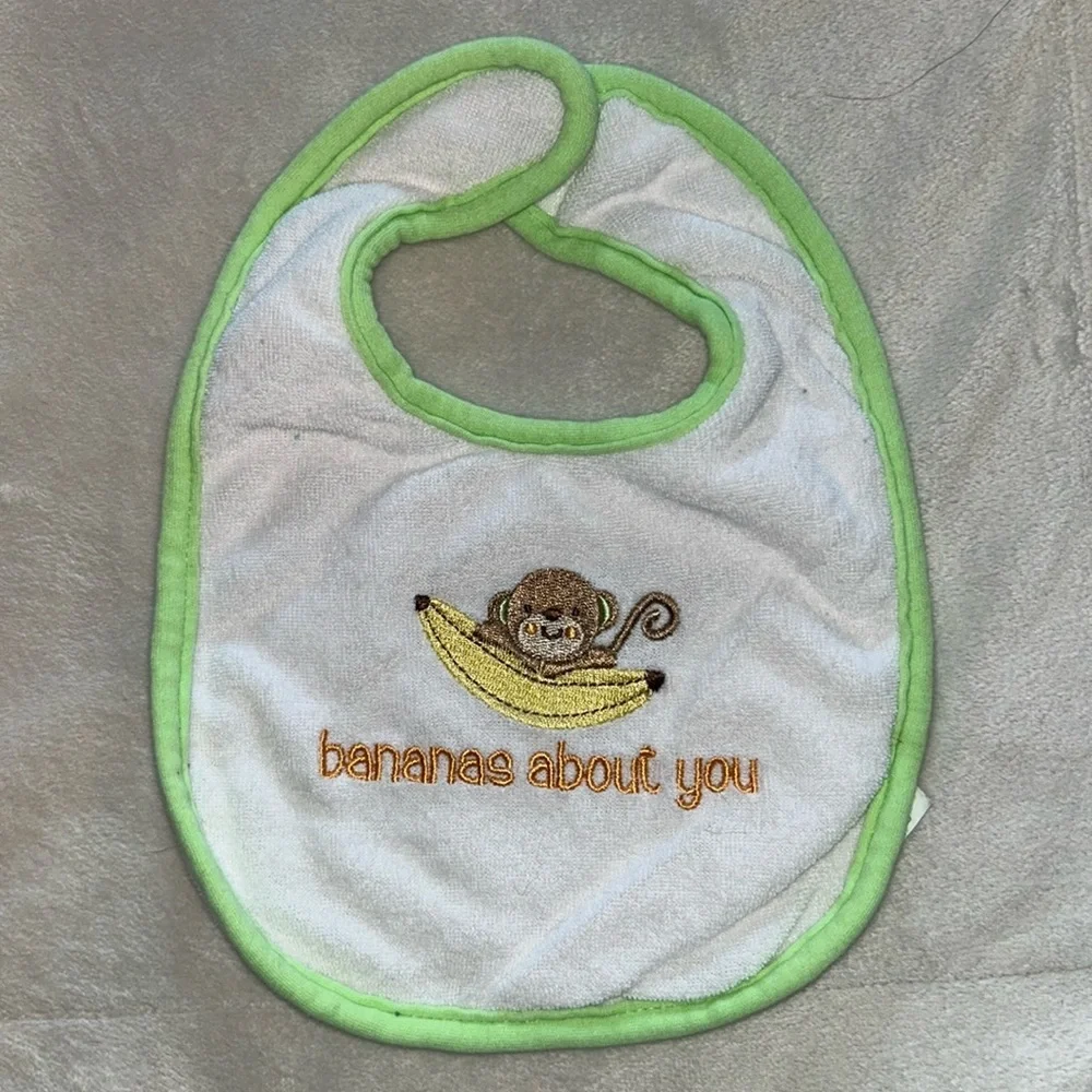 (4) Baby Bibs Bundle - Picture 5 of 6